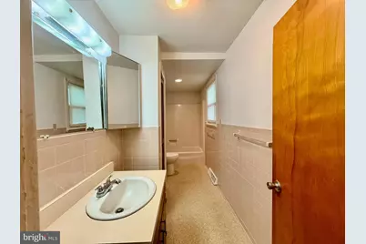 225 E 2nd Avenue, Ranson, WV 25438 - Photo 13
