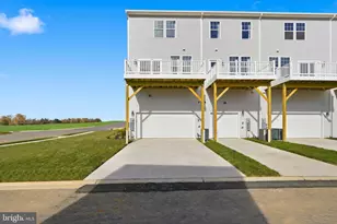 32 Democracy Mews, Ranson, WV 25438 - Photo 5