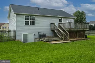 28 Roger Ct, Ranson, WV 25438 - Photo 33