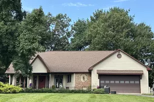 91 Hickorywood Ct, Harpers Ferry, WV 25425 - Photo 1