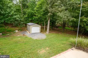 298 Ashland Woods Dr, Harpers Ferry, WV 25425 - Photo 31