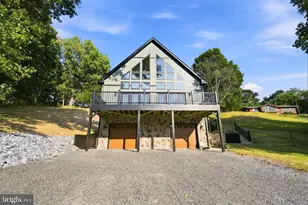 270 Country Rd, Harpers Ferry, WV 25425 - Photo 1