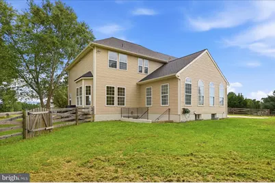 163 Wheat Field Terrace, Harpers Ferry, WV 25425 - Photo 9