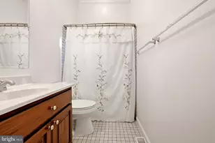 323 Eastland Dr, Charles Town, WV 25414 - Photo 37