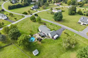 1011 Cloverdale Road, Charles Town, WV 25414 - Photo 5