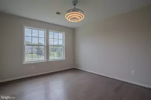 898 Declaration Dr, Charles Town, WV 25414 - Photo 61