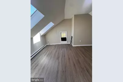 400 E Washington Street #6, Charles Town, WV 25414 - Photo 7