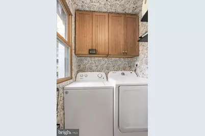316 E Washington Street, Charles Town, WV 25414 - Photo 23