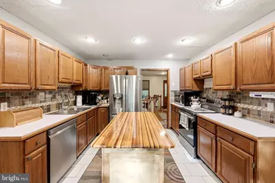 11 Briar Trl, Harpers Ferry, WV 25425 - Photo 7
