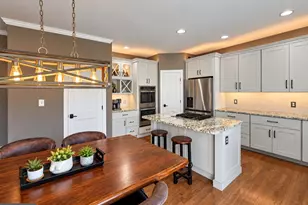 139 Pebble Beach Cir, Charles Town, WV 25414 - Photo 9