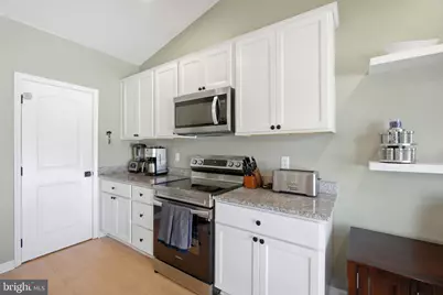 141 Village Circle, Harpers Ferry, WV 25425 - Photo 11