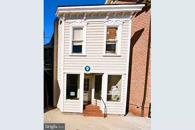 114 E Washington Street, Charles Town, WV 25414 - Photo 1