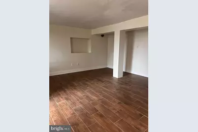 400 E Washington Street #1, Charles Town, WV 25414 - Photo 3