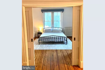 525 E Washington Street, Charles Town, WV 25414 - Photo 25