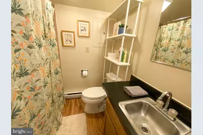 525 E Washington Street, Charles Town, WV 25414 - Photo 59
