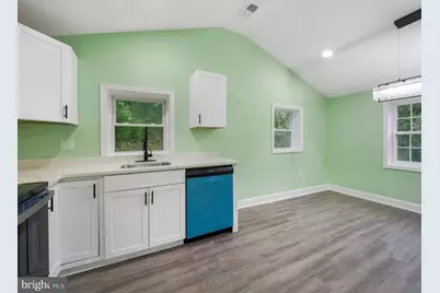 1712 Shenandoah River Drive, Harpers Ferry, WV 25425 - Photo 7