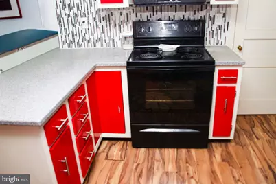 927 Fairfax Drive, Morgantown, WV 26505 - Photo 11