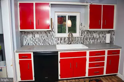 927 Fairfax Drive, Morgantown, WV 26505 - Photo 13