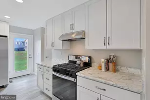 1525 Beacon St, Keyser, WV 26726 - Photo 13