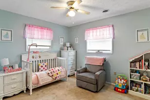 25 S Hummingbird St, Keyser, WV 26726 - Photo 17