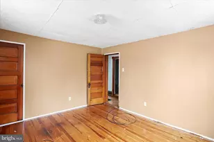 83 Knobley St, Ridgeley, WV 26753 - Photo 17