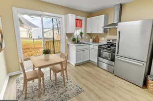 28 B St, Keyser, WV 26726 - Photo 3