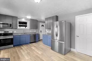 64 S Old Mill Dr, Fort Ashby, WV 26719 - Photo 7