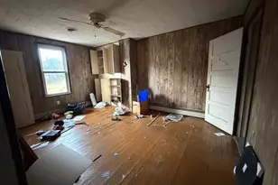 166 S Main St, Keyser, WV 26726 - Photo 7