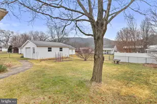 1345 Lynmar St, Keyser, WV 26726 - Photo 3