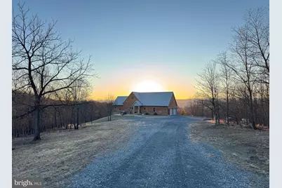 879 Olde Oak View Drive, Springfield, WV 26763 - Photo 5