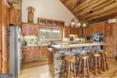 879 Olde Oak View Drive, Springfield, WV 26763 - Photo 9