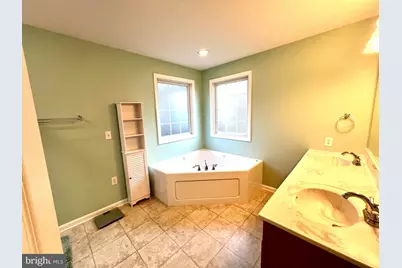 956 S Lakewood Drive, Ridgeley, WV 26753 - Photo 25