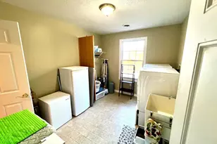 956 S Lakewood Dr, Ridgeley, WV 26753 - Photo 21