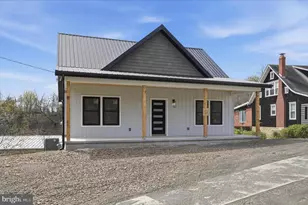 51 State St, Keyser, WV 26726 - Photo 5