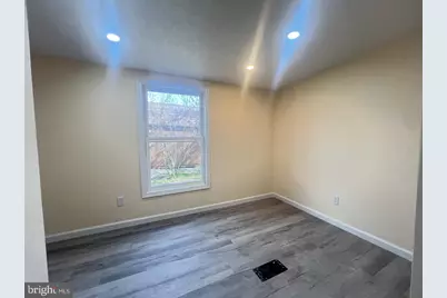 202 Mount Laurel Drive, Ridgeley, WV 26753 - Photo 11