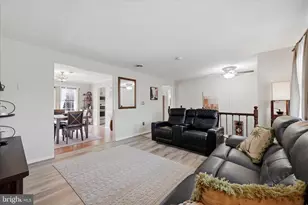 73 Hilltop View Ln, Ridgeley, WV 26753 - Photo 7
