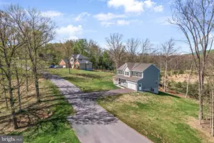1561 N Lakewood Dr, Ridgeley, WV 26753 - Photo 3