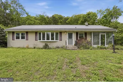 1076 Frankfort Highway, Ridgeley, WV 26753 - Photo 1