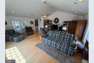 1565 Liberty Street, Keyser, WV 26726 - Photo 5