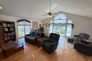 1565 Liberty St, Keyser, WV 26726 - Photo 3