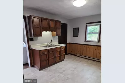 33 1/2 C Street, Keyser, WV 26726 - Photo 3
