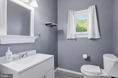 21 Sharpless Street, Keyser, WV 26726 - Photo 7