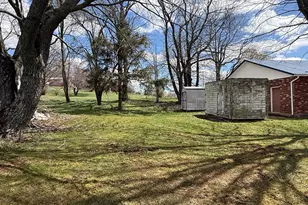 132 Oak St, Elk Garden, WV 26717 - Photo 13