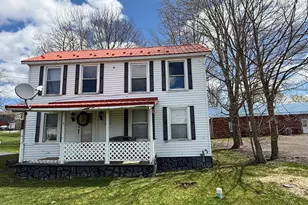 132 Oak St, Elk Garden, WV 26717 - Photo 3