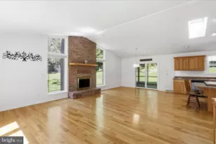 695 Sherwood Dr, Ridgeley, WV 26753 - Photo 5