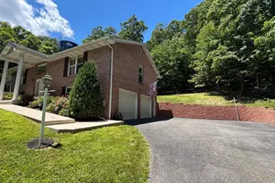 695 Sherwood Dr, Ridgeley, WV 26753 - Photo 3