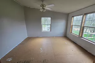 698 Webbs Farm Ln, Burlington, WV 26710 - Photo 11