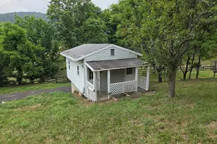 28 Brelsford Ln, Fort Ashby, WV 26719 - Photo 9