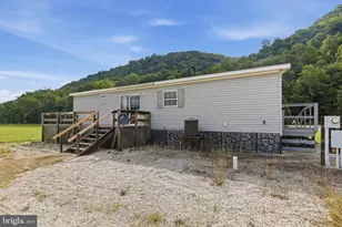10566 Northwestern Turnpike, New Creek, WV 26743 - Photo 25