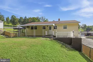 95 Old Orchard Dr, Keyser, WV 26726 - Photo 5